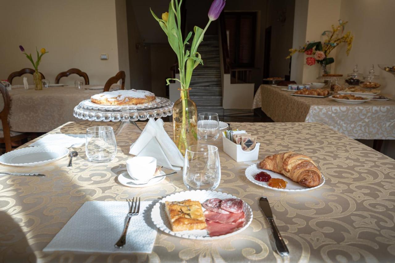 Agriturismo Villa Val D'Olivi Capodacqua  Eksteriør bilde