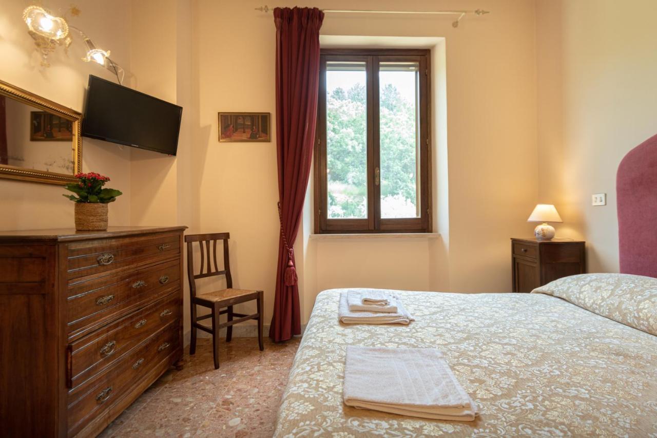 Agriturismo Villa Val D'Olivi Capodacqua  Eksteriør bilde