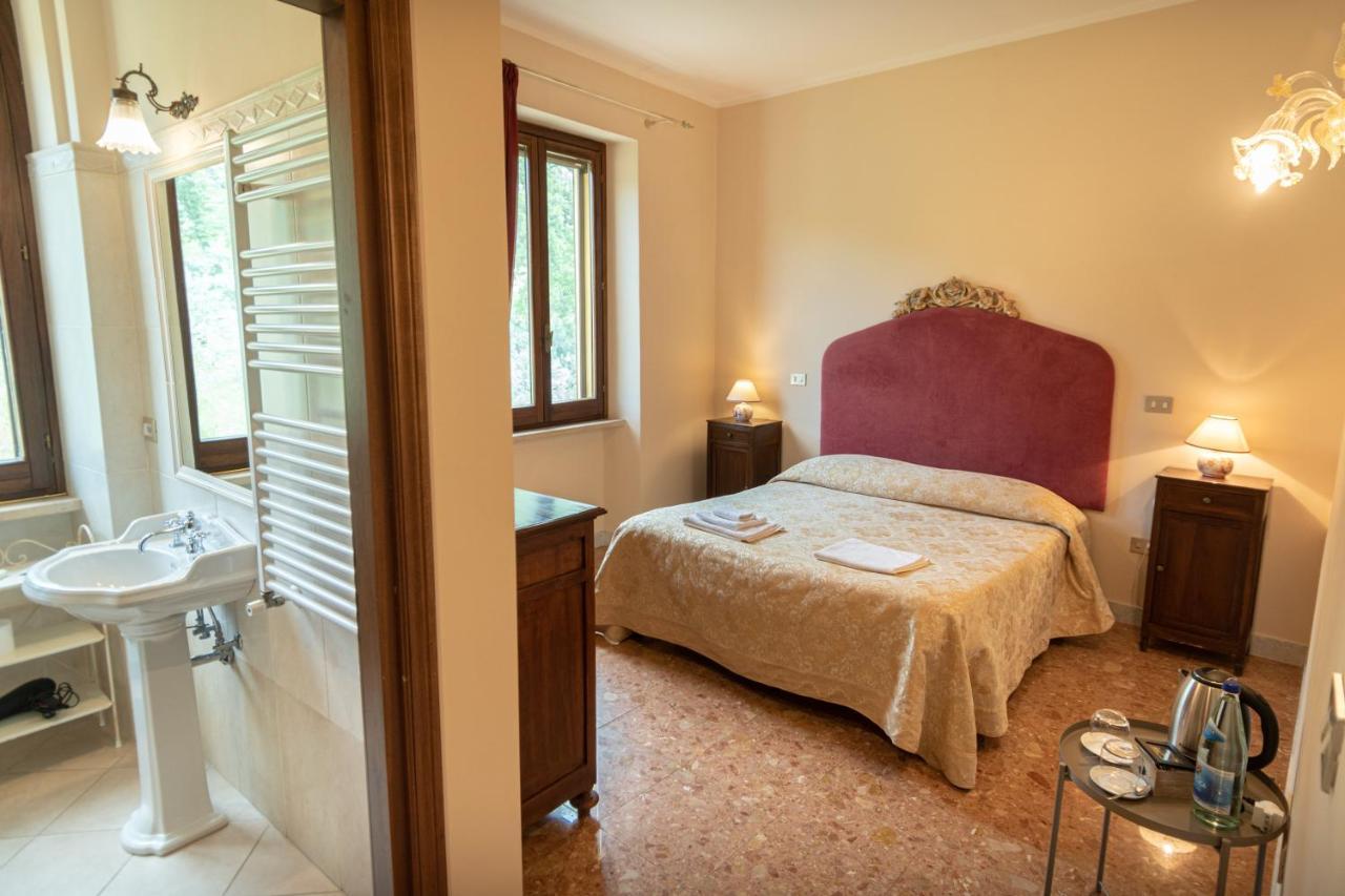 Agriturismo Villa Val D'Olivi Capodacqua  Eksteriør bilde
