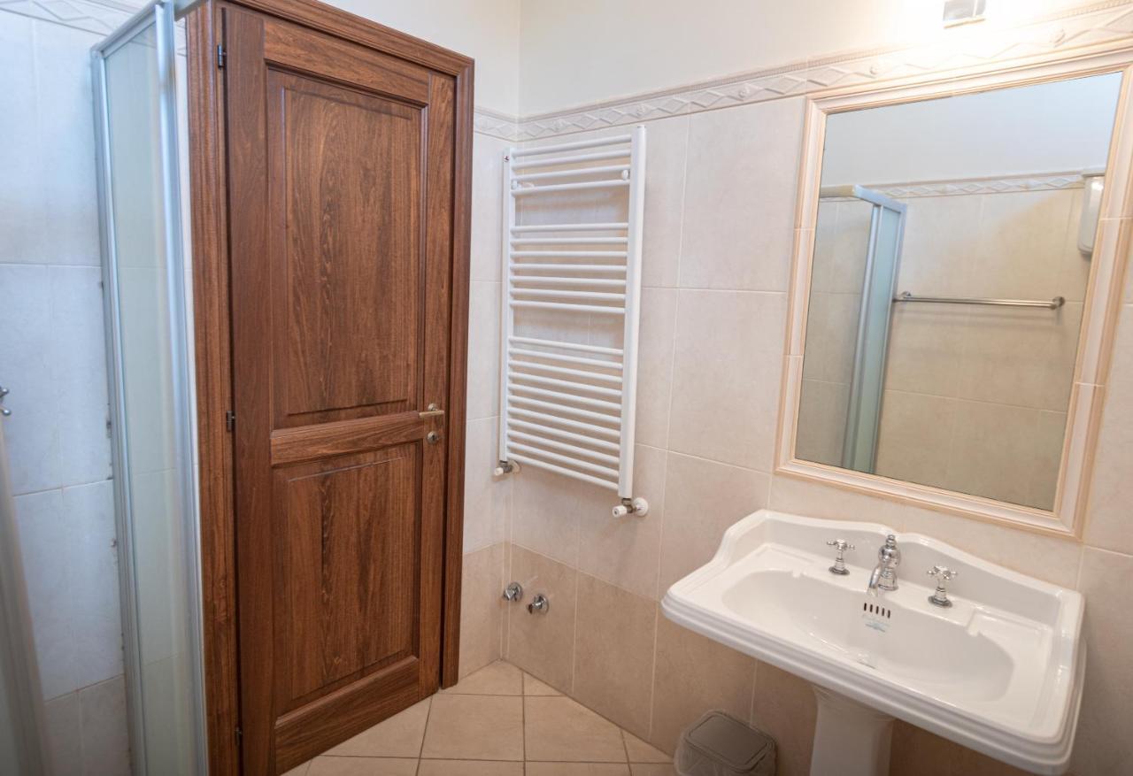 Agriturismo Villa Val D'Olivi Capodacqua  Eksteriør bilde