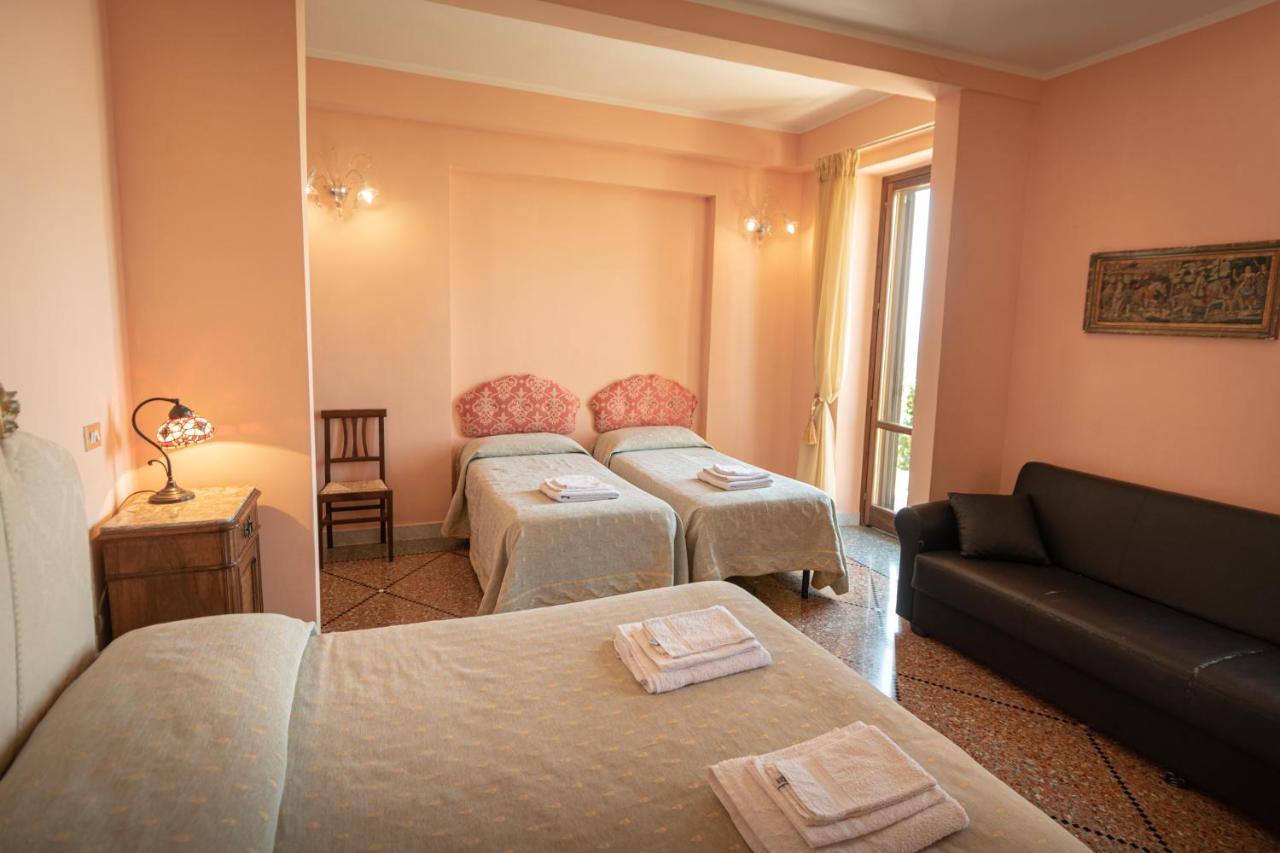 Agriturismo Villa Val D'Olivi Capodacqua  Eksteriør bilde