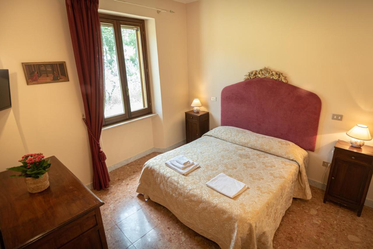 Agriturismo Villa Val D'Olivi Capodacqua  Eksteriør bilde
