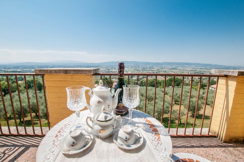 Agriturismo Villa Val D'Olivi Capodacqua  Eksteriør bilde