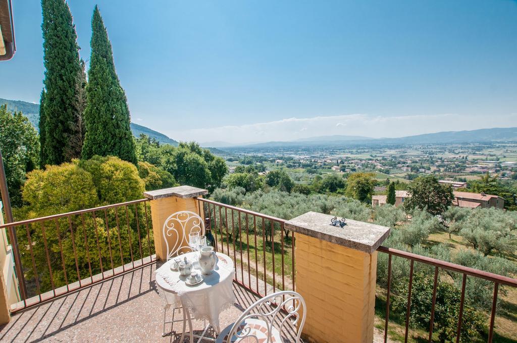 Agriturismo Villa Val D'Olivi Capodacqua  Eksteriør bilde