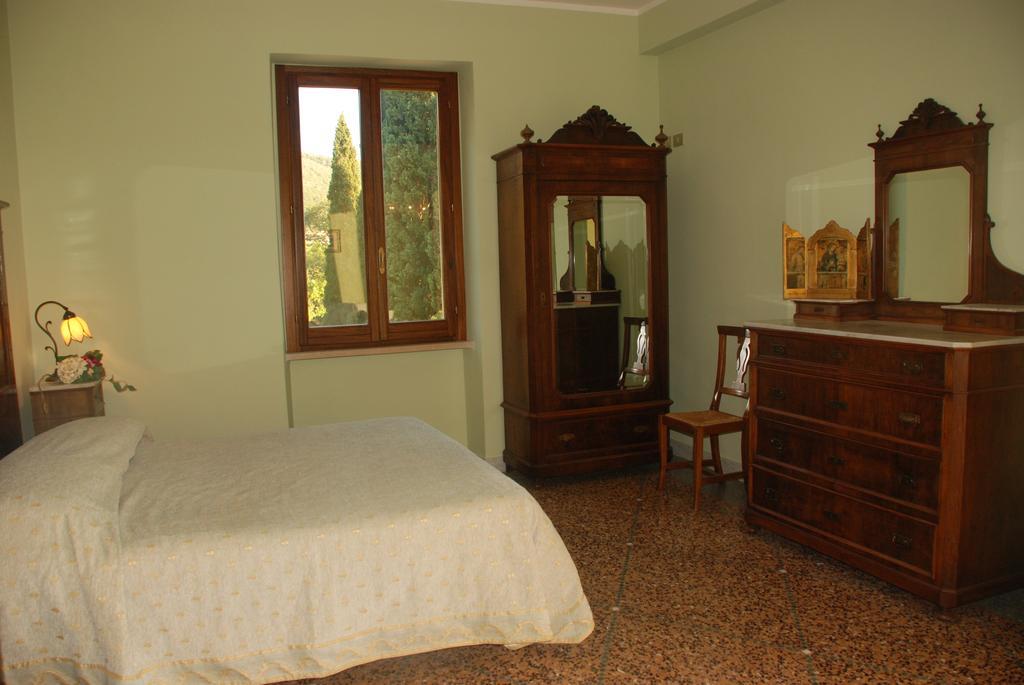 Agriturismo Villa Val D'Olivi Capodacqua  Eksteriør bilde
